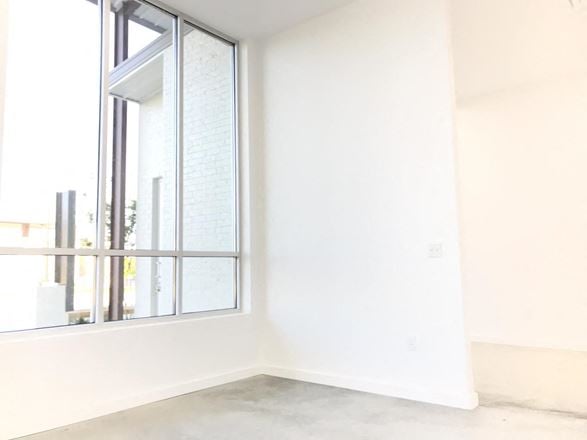 1019 South Heatherwilde Blvd - Buildings 1 & 2