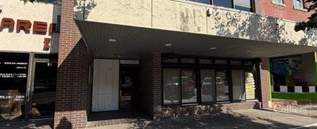 Retail space for Rent at 934 Massachusetts St in Lawrence