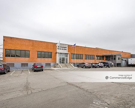 Photo of commercial space at 86 5th Avenue in Paterson