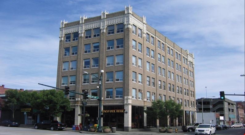 Office space for Rent at 1721 Hewitt Avenue in Everett