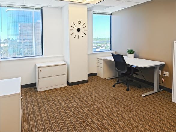 FL, Palm Beach Gardens – Financial District