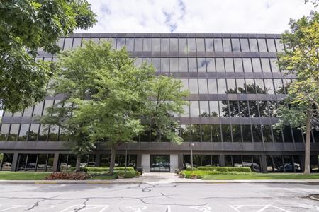 Coworking space for Rent at 9393 West 110th Street, Bldg. 51, Corporate Woods Suite 500 in Overland Park