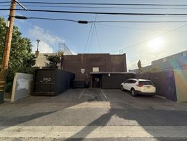 323 S LA Brea Ave