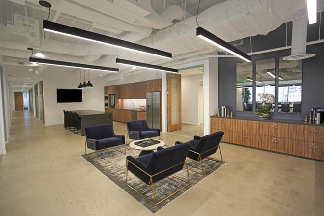 FOX - 2121 Avenue of the Stars