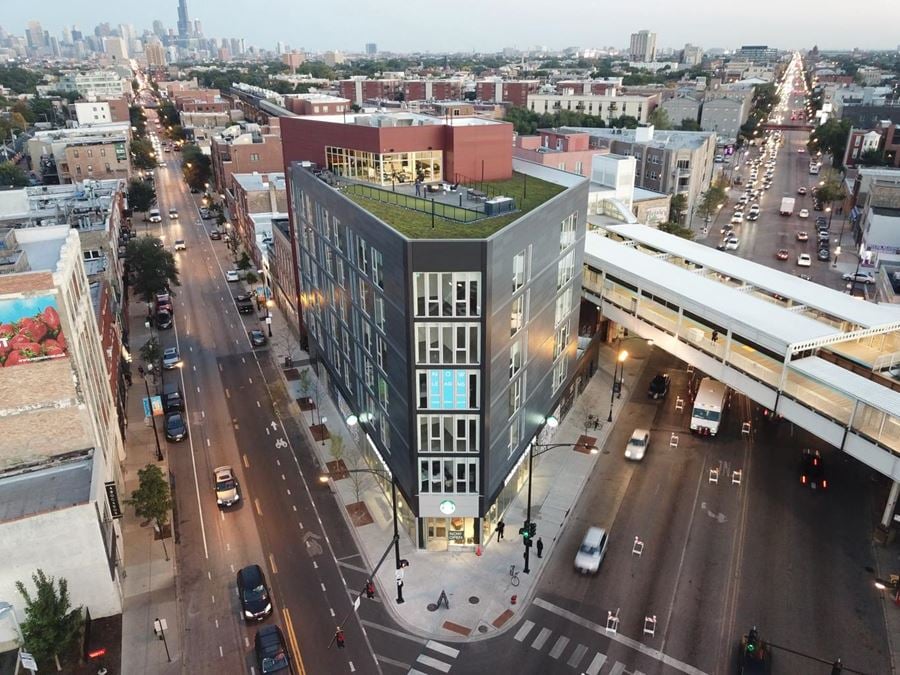 1912-1914 N Milwaukee Ave (Chicago) - Retail