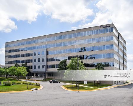 Office space for Rent at 14668 Lee Road in Chantilly
