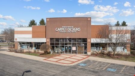 Retail space for Sale at 195 N Milwaukee Avenue in Vernon Hills