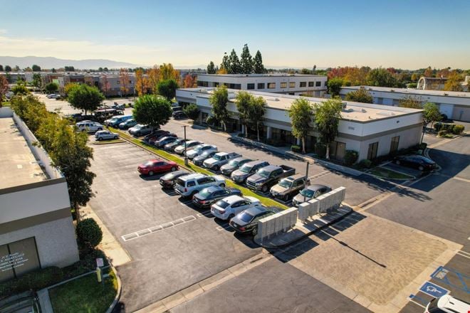 Arrow Business Center