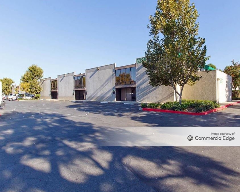 Agoura Business Center West