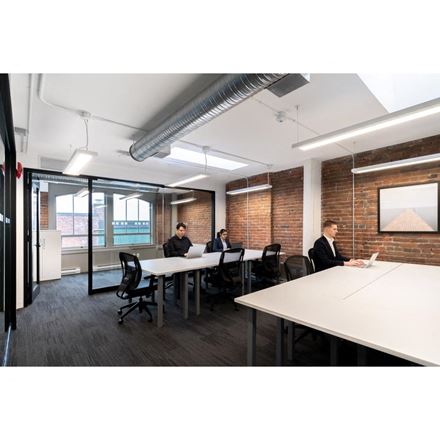 Regus - Victoria - Yates