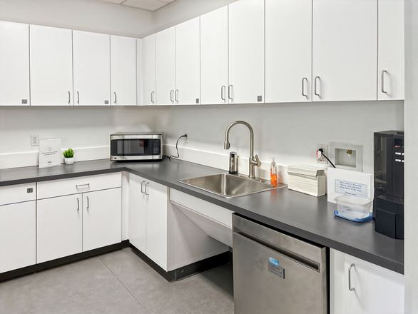 Regus - Yardley - W College Avenue
