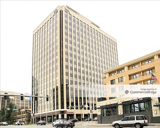Plaza Center