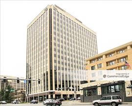 Plaza Center