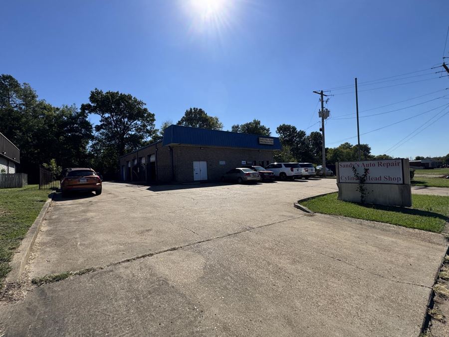 1759 Veterans Drive, Southaven