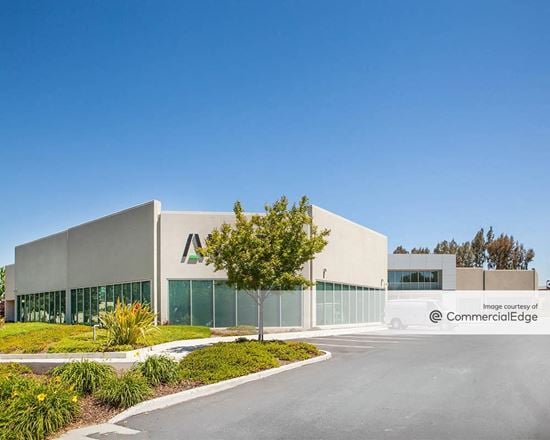 Montague Corporate Center - 2580 Junction Avenue