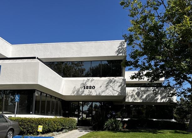 Flynn Road Business Park - 1220, 1230 & 1240 Avenida Acaso