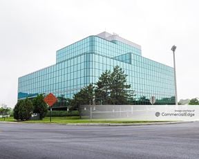 Overpeck Centre - 100 Challenger Road