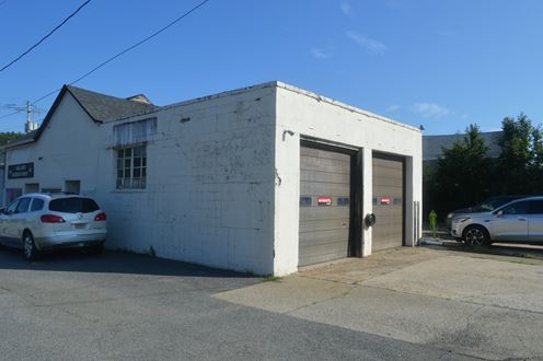 5 Maple Ave