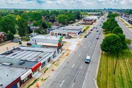 22220–22228 Gratiot Avenue (Units: 22220, 22224, 22228)