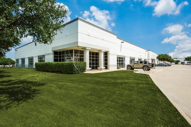 1322 Crestside | Coppell Tech Center II
