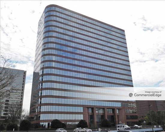 Atlanta Galleria Office Park - Galleria 200