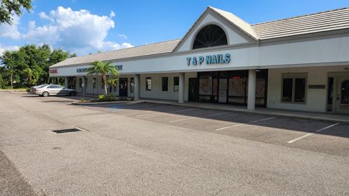 3646 Lithia Pinecrest Road