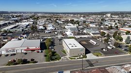 Industrial Warehouse & Showroom for Sublease