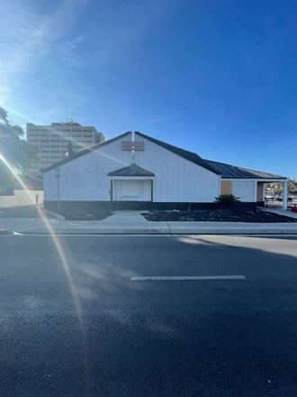 ±4,168 SF Turn Key Freestanding Retail Restaurant