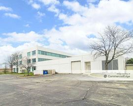 900 North Arlington Heights Road