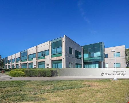 Photo of commercial space at 400 Wind River Way in Alameda