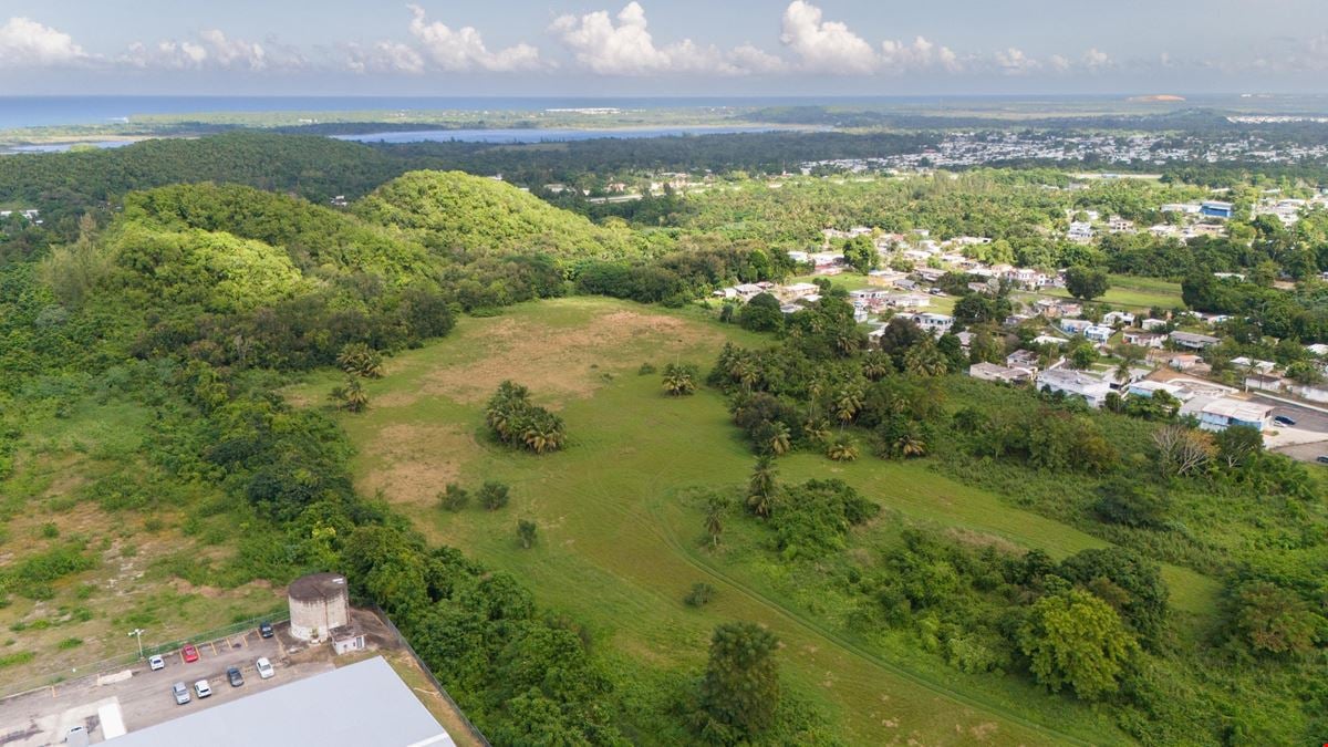 Manatí Commercial Land Parcel at State Road PR-2