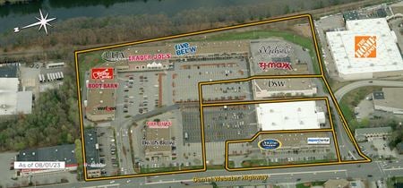 Retail space for Rent at Daniel Webster Hwy & Danford Rd in Nashua