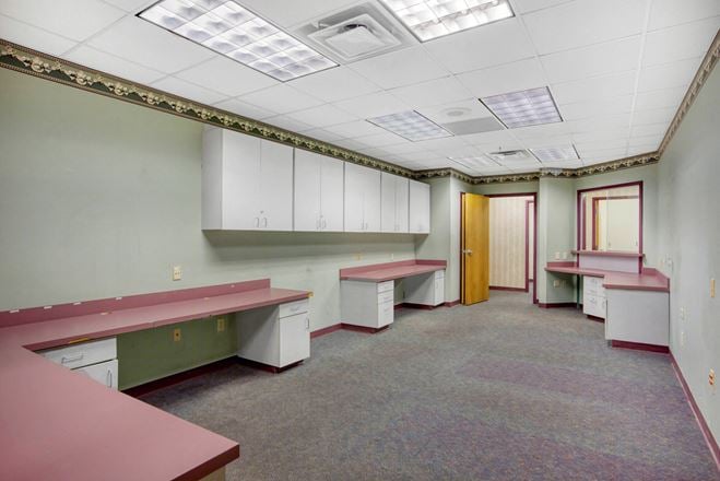 1900 10th Avenue