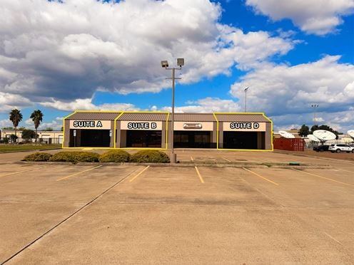 1401 E. Hackberry Ave.