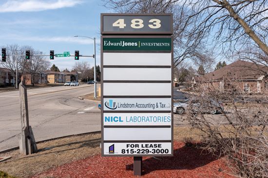 483 N. Mulford - Office