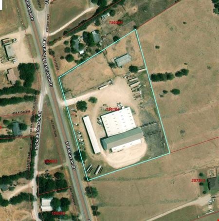 Photo of commercial space at 4293 S Robinson Dr in Lorena