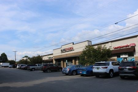 Retail space for Rent at 393 Maple St in Gallatin
