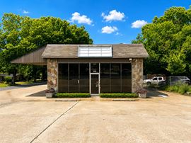 2503 Manchester Expressway
