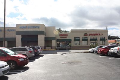 Turtle Creek Corner Shopping Center