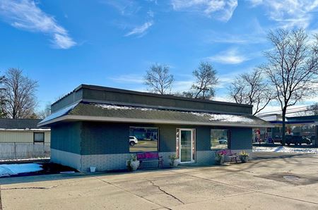 Photo of commercial space at 1026 Scott Lake Road in Waterford Township