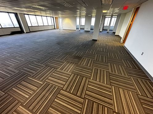 7593 SF Suite 630 Professional Office Space Available in Pittsburgh, PA 15220