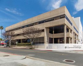 Wilshire Roxbury Building