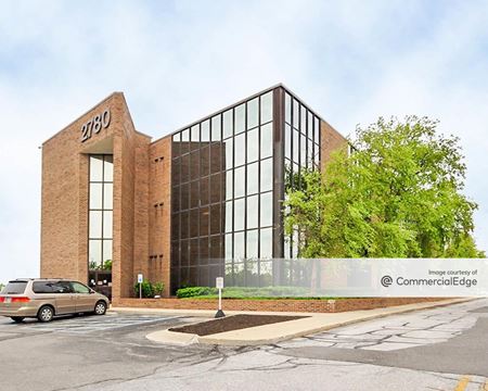 Photo of commercial space at 2780 Waterfront Pkwy East Drive in Indianapolis