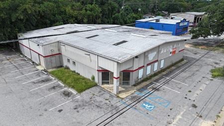Photo of commercial space at 3107 Springhill Ave in Mobile