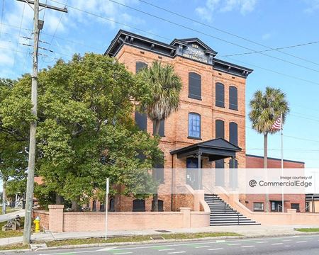 Shared and coworking spaces at 3104 North Armenia Avenue #2 in Tampa