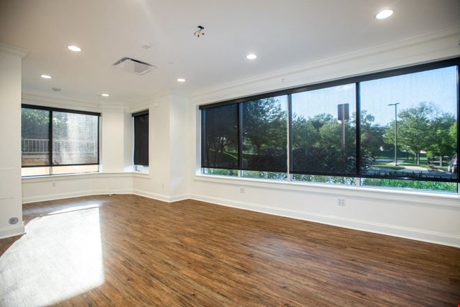CloverView Professional Center