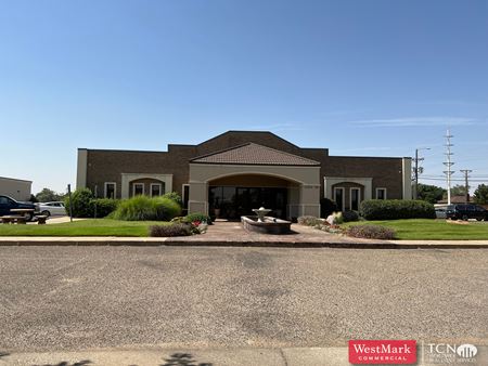 Owner/User Office for Sale with Additional Income - Lubbock