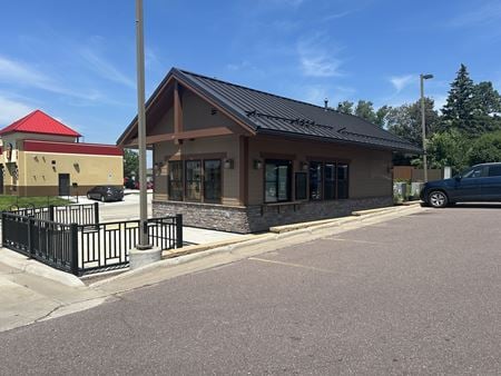 Retail space for Rent at 1730 East 10th Street in Sioux Falls