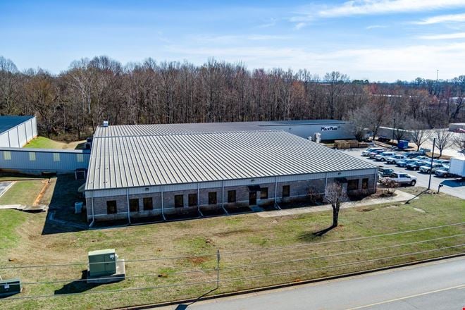 132 & 144 Jetplex Lane