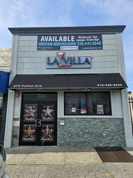 Retail space for Rent at 271 273 Fulton Ave in Hempstead